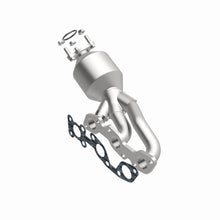 Load image into Gallery viewer, MagnaFlow Conv DF 01-04 Nissan Frontier Passenger Side Manifold