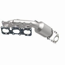 Load image into Gallery viewer, MagnaFlow OEM Grade Manifold Catalytic Conv Direct Fit - 09-11 Hyundai Genesis V6 3.8L