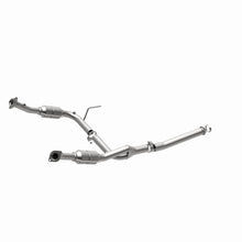 Load image into Gallery viewer, MagnaFlow Conv. DF 3/04-05 Ford Explorer 4.0L / 3/04-05 Mercury Mountaineer Y-Pipe Assembly