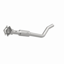 Load image into Gallery viewer, Magnaflow 11-14 Chrysler 200 2.4L OEM Underbody Direct Fit Converter