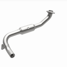 Load image into Gallery viewer, Magnaflow 05-06 Lincoln Navigator 5.4L Direct Fit Catalytic Converter - Passenger Side