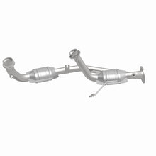 Load image into Gallery viewer, MagnaFlow Conv DF 96-99 Taurus Code U AXOD 49