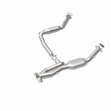 Load image into Gallery viewer, MagnaFlow Conv DF 02-06 Cadillac Escalade / 02-06 Chevy Avalanche 5.3L Dual Conv Y-Pipe Assembly 2WD