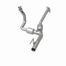 Load image into Gallery viewer, MagnaFlow Conv DF 99-01 G Cherokee 4.7 Front