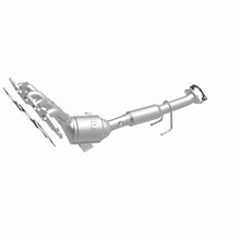 Load image into Gallery viewer, Magnaflow 15-17 Fusion L4 2 OEM Manifold Direct Fit Converter