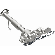 Load image into Gallery viewer, Magnaflow 15-17 Fusion L4 2 OEM Manifold Direct Fit Converter