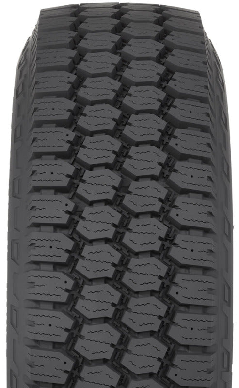 Toyo M655LT Tire - LT265/70R18 124/121Q E/10