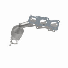 Load image into Gallery viewer, Magnaflow Conv DF 2007-2009 Sorento 3.3 3.8 L Manifold