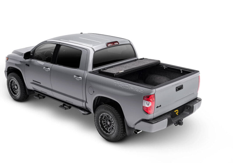 UnderCover 16-22 Toyota Tacoma 72in Fusion Bed Cover - Silver Sky