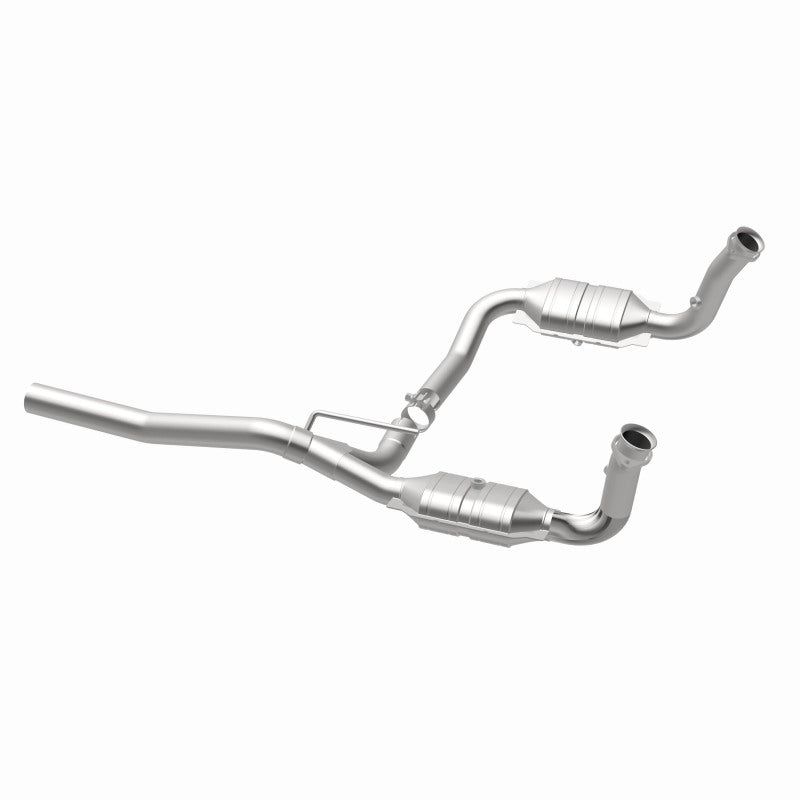 MagnaFlow Conv DF 2009-2012 Dodge Nitro 3.7L Underbody