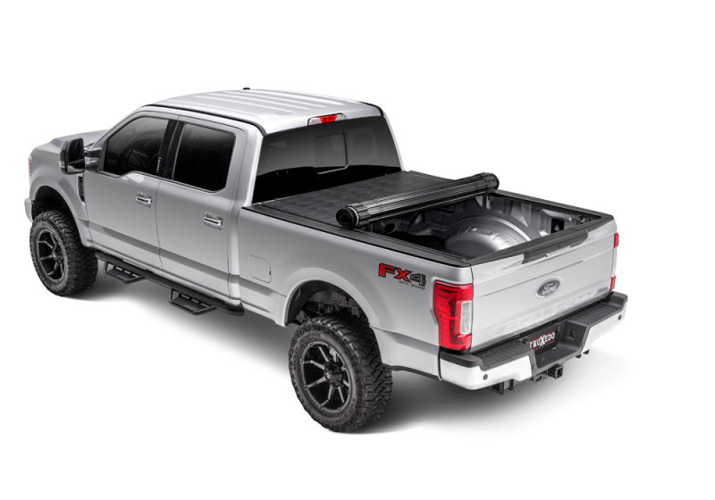 Truxedo 2023 GMC Canyon/Chevrolet Colorado 5ft 2in Sentry Bed Cover