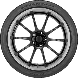 Yokohama Advan Sport V105 Tire - 245/50R19 105W
