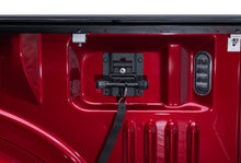 Load image into Gallery viewer, Roll-N-Lock 15-19 Chevrolet Colorado/GMC Canyon 71-1/2in A-Series Retractable Tonneau Cover