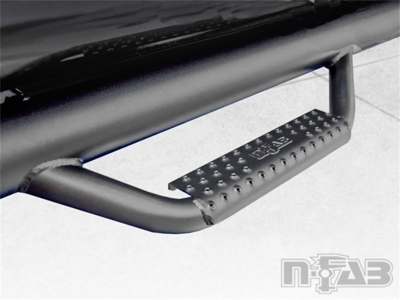 N-Fab Nerf Step 04-08 Ford F-150/Lobo SuperCrew 5.5ft Bed - Tex. Black - W2W - 3in