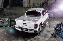 Load image into Gallery viewer, UnderCover 14-17 GMC Sierra 1500 5.8ft Elite LX Bed Cover - Iridium Effect