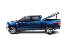 Load image into Gallery viewer, UnderCover 2021 Ford F-150 Ext/Crew Cab 6.5ft Elite LX Bed Cover - Iconic Silver