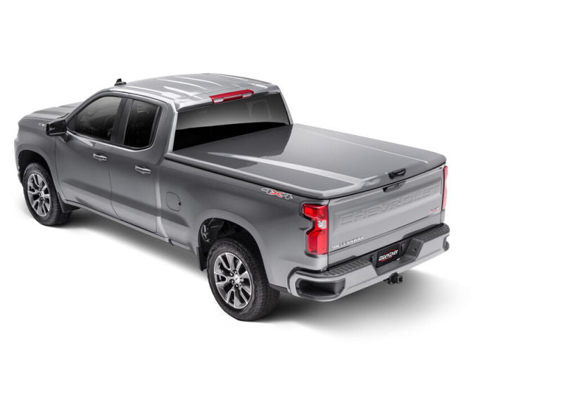 Undercover 19-20 Chevy Silverado 1500 6.5ft Elite LX Bed Cover - Havana