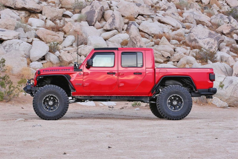 Fabtech 20-21 Jeep JT 4WD Gas 5in Crawler w/Stealth