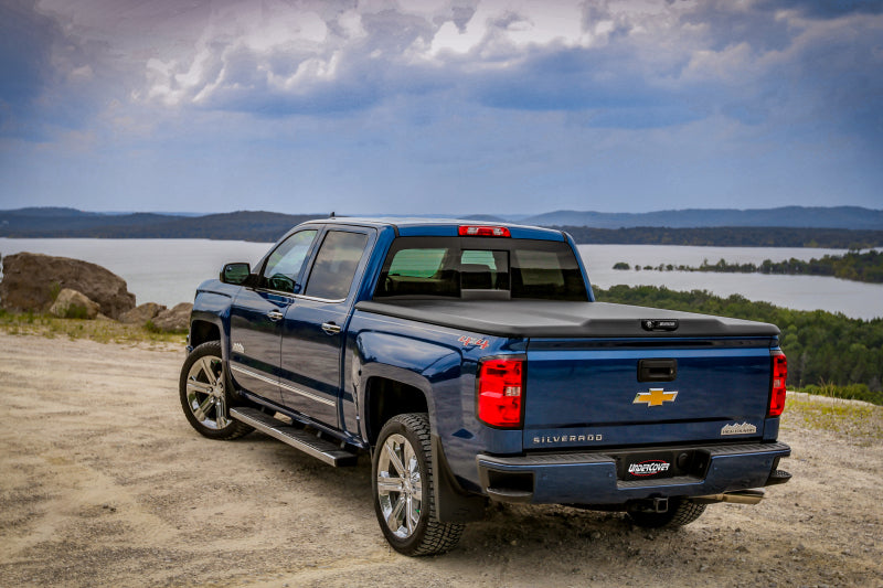 UnderCover 19-20 Chevy Silverado 1500 5.8ft Elite Bed Cover - Black Textured