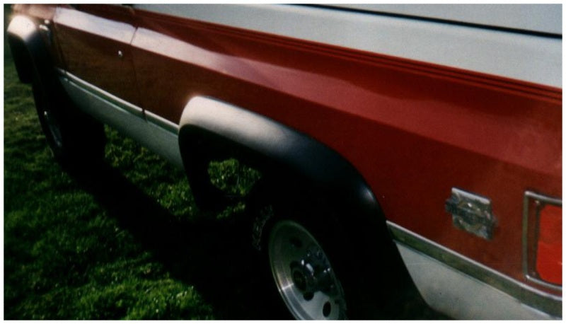 Bushwacker 81-91 Chevy Blazer Extend-A-Fender Style Flares 2pc Covers OEM Flare Holes - Black