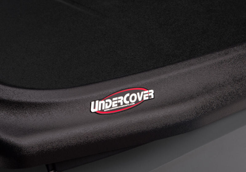 UnderCover 2021 Ford F-150 Crew Cab 5.5ft SE Bed Cover - Textured