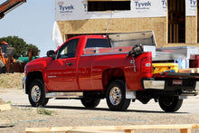 Load image into Gallery viewer, Deezee 99-13 Chevrolet Silverado Running Board Cab Section ExtCab Brite-Tread Aluminum