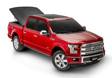 Load image into Gallery viewer, UnderCover 14-18 Chevy Silverado (19 Legacy) 5.8ft SE Bed Cover - Black Textured