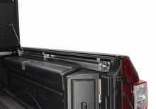 Load image into Gallery viewer, UnderCover 09-17 Suzuki Equator (w/o Utili-Track System) 5ft Flex Bed Cover