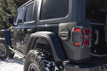 Load image into Gallery viewer, Rugged Ridge Rear Corner Kit Body Armor 18-22 Jeep Wrangler JL/JLU Models