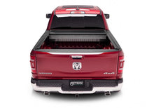 Load image into Gallery viewer, Retrax 09-18 Ram 1500 w/o RamBox (6.4ft. Bed) Retrax IX