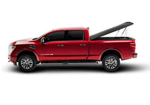 Load image into Gallery viewer, UnderCover 14-18 Chevy Silverado (19 Legacy) 5.8ft SE Bed Cover - Black Textured