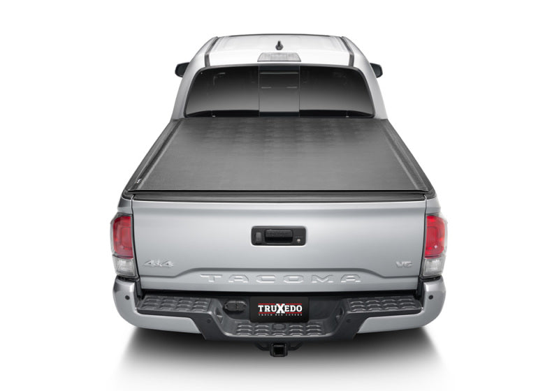 Truxedo 2022 Toyota Tundra 5ft. 6in. Sentry Bed Cover - Without Deck Rail System