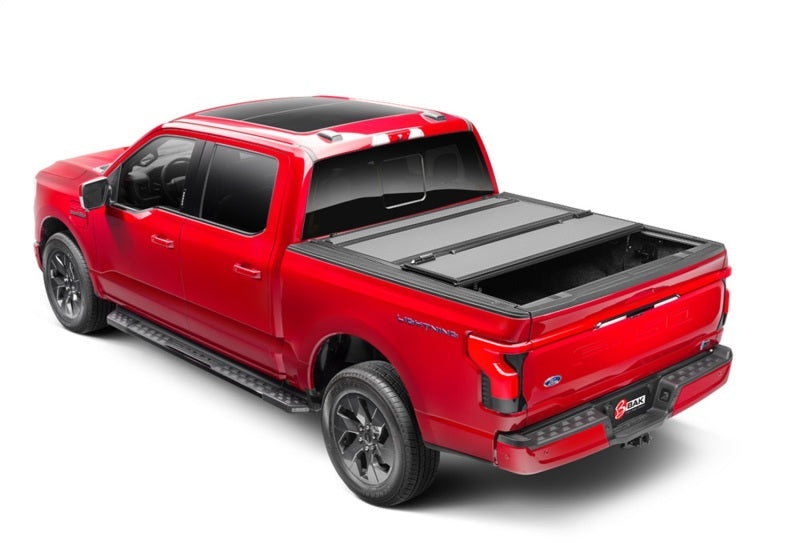 BAK 21-22 Ford F-150 (Incl. 2022 Lightning) BAKFlip MX4 5.7ft Bed Cover - Matte Finish