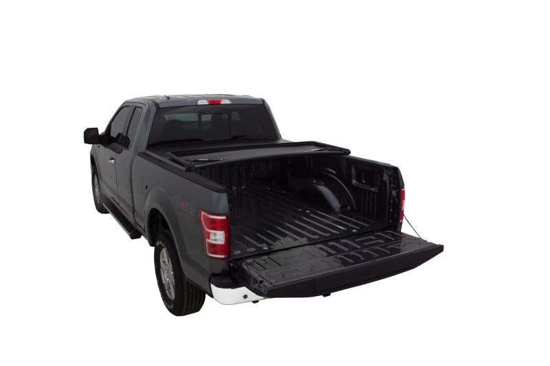 Lund 02-17 Dodge Ram 1500 (6.5ft. BedExcl. Beds w/Rambox) Genesis Tri-Fold Tonneau Cover - Black