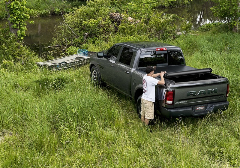 Truxedo 08-15 Nissan Titan 8ft Deuce Bed Cover