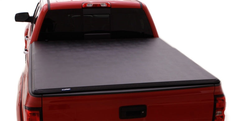 Lund 88-99 Chevy C1500 Fleetside (8ft. Bed) Hard Fold Tonneau Cover - Black